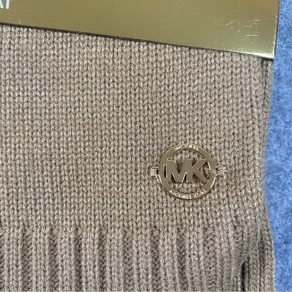 Sold!!!! - Picture 4 of 6